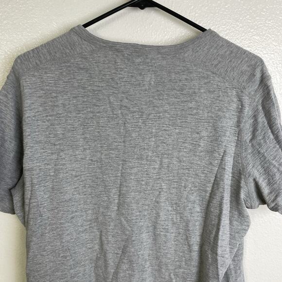 Wings and Horns Shirt Large Gray Mens Short Sleeve Button Up Casual Canada - Picture 8 of 9